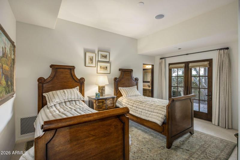 35-web-or-mls-D46A4210