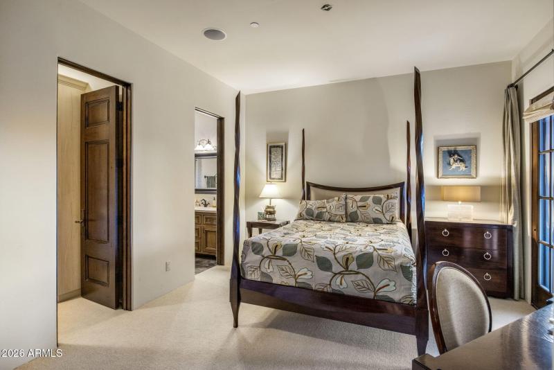 38-web-or-mls-D46A4233