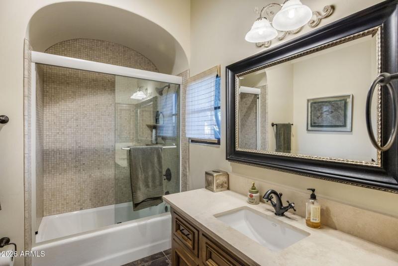 39-web-or-mls-D46A4239