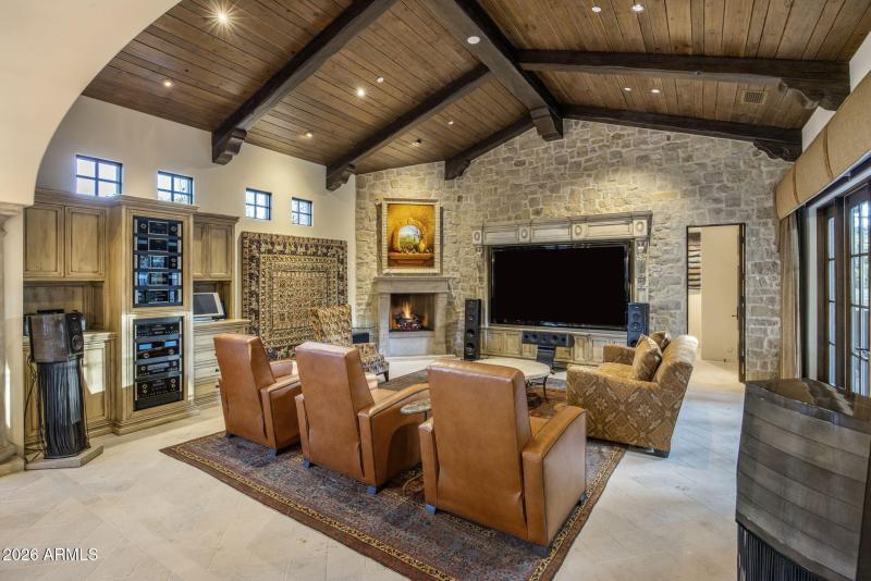 50-web-or-mls-D46A4317