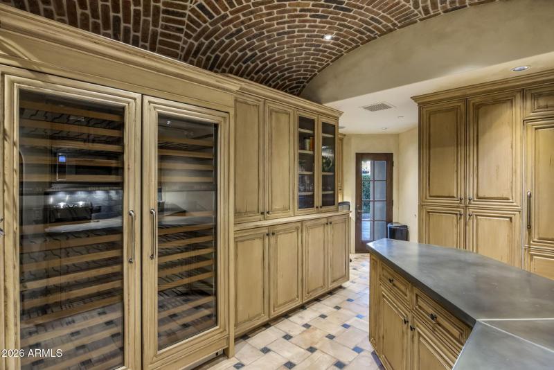 55-web-or-mls-D46A4352