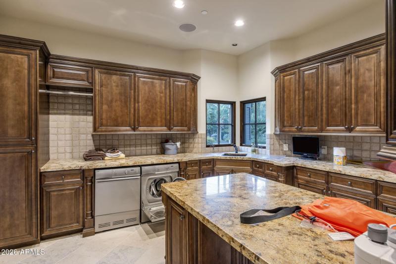 69-web-or-mls-D46A4457