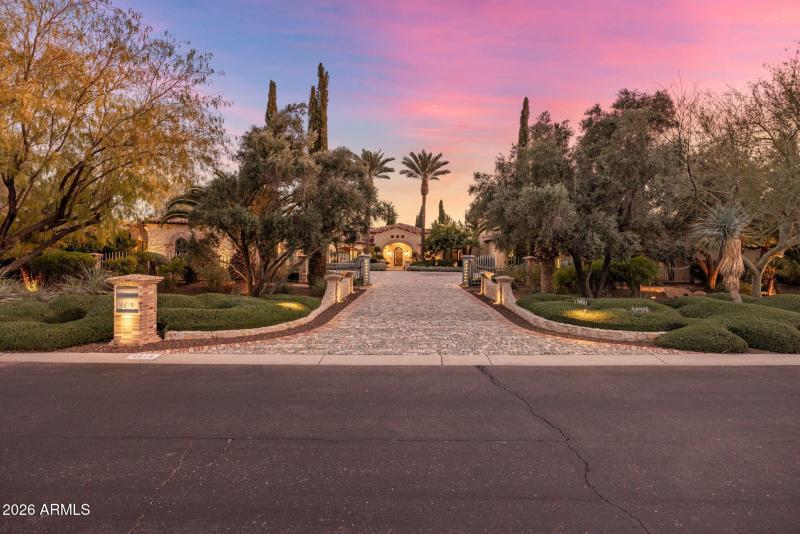 73-web-or-mls-D46A4492