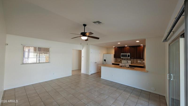 PXL_20260112_193655385.RAW-01.COVER~2