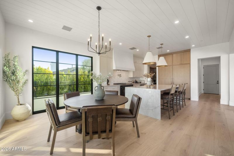 22-web-or-mls-6312-e-calle-del-paisano