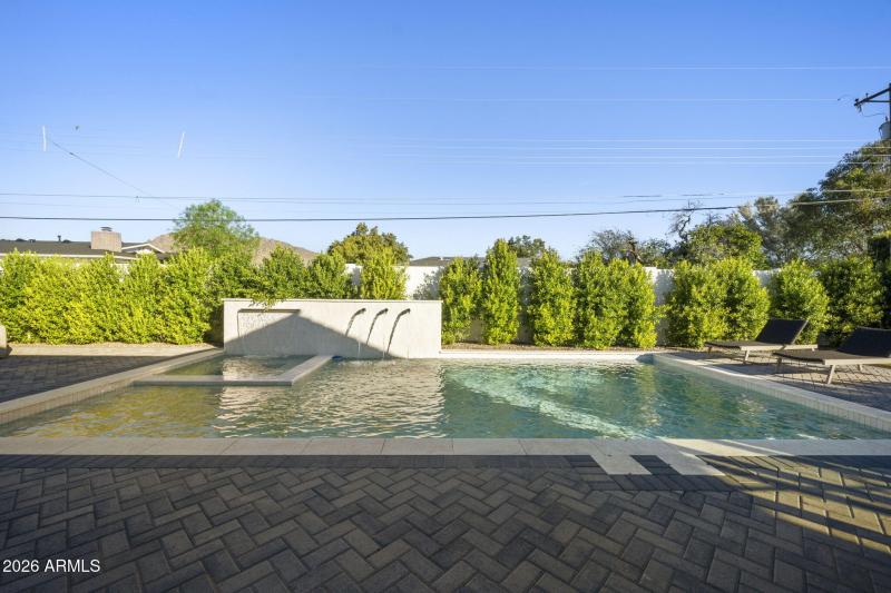 64-web-or-mls-6312-e-calle-del-paisano