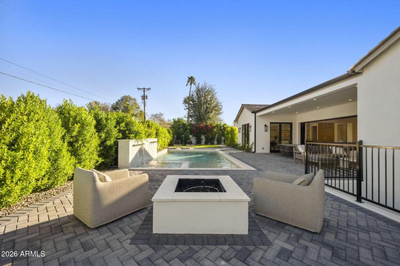 68-web-or-mls-6312-e-calle-del-paisano