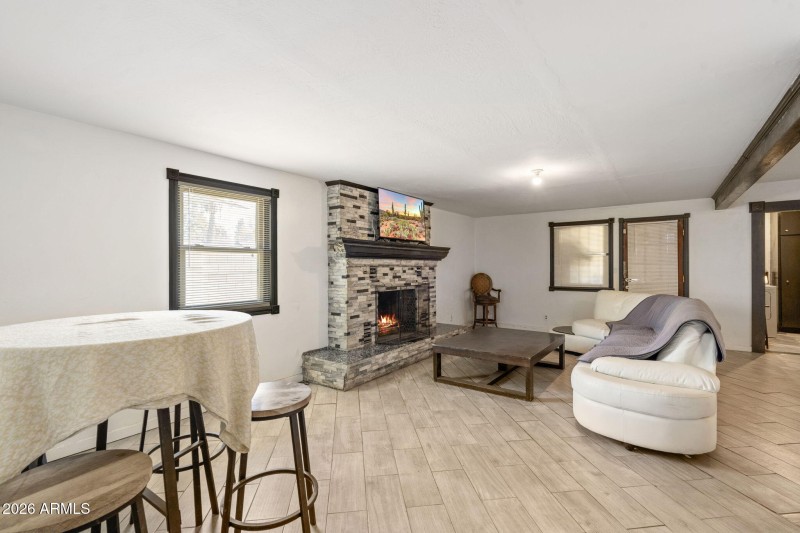 5-web-or-mls-_DSC9866