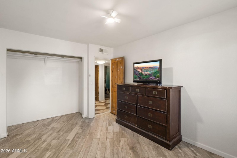 20-web-or-mls-_DSC9917