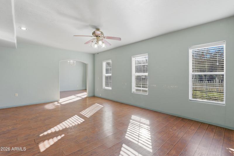 mls-228_Windmill_008