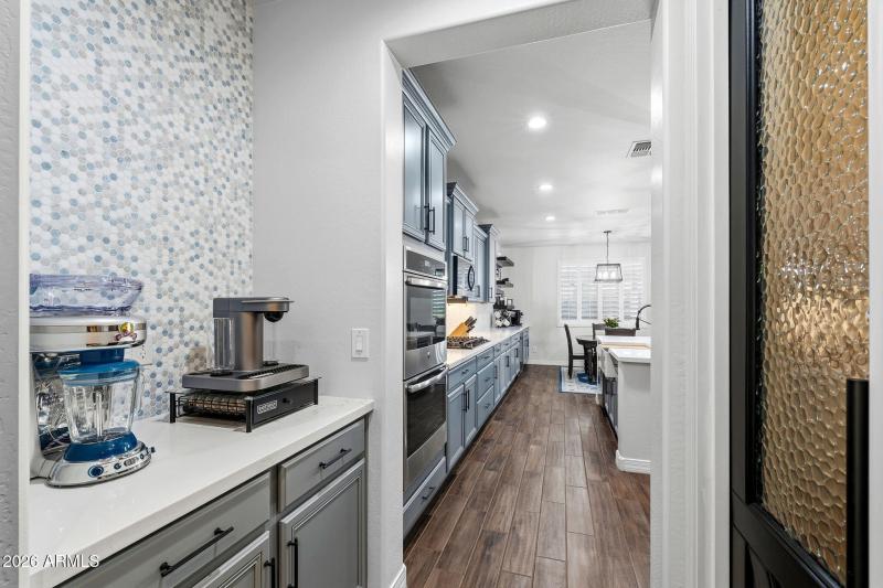 014__3710 E Blue Spruce Ln