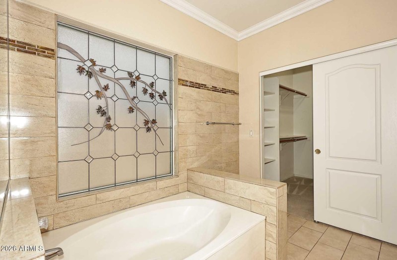 Primary Bath features Soaking Tub