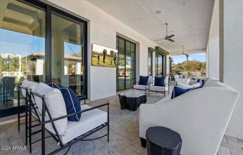 097-5022 E Orchid Ln 76