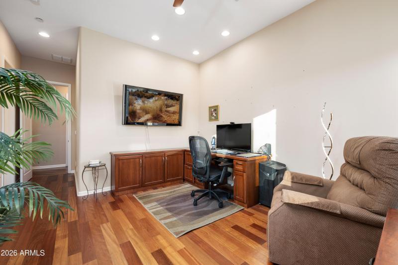 3rd Bedroom / Office 2