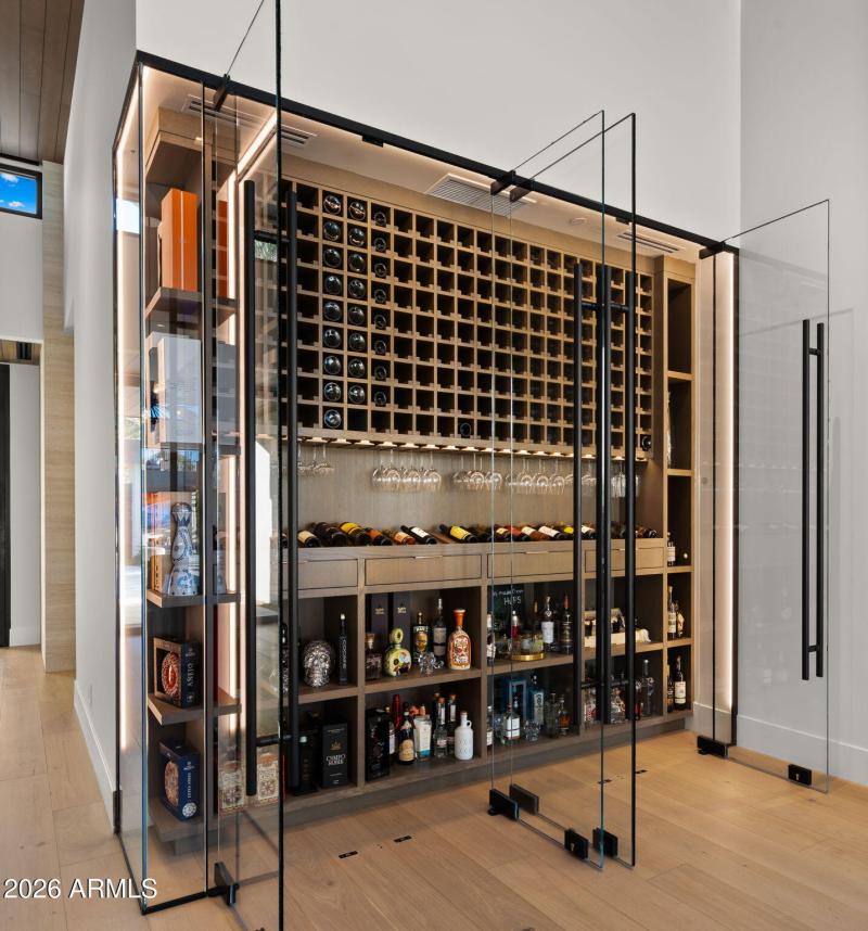 41-web-or-mls-Wine Cellar2