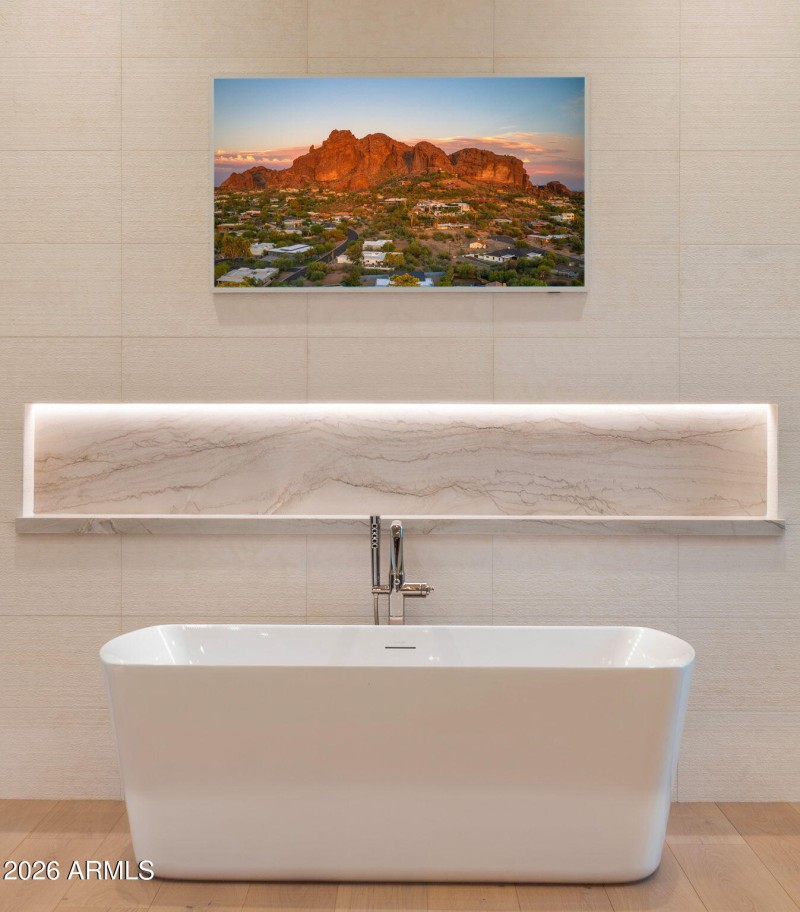 67-web-or-mls-Primary Bathroom