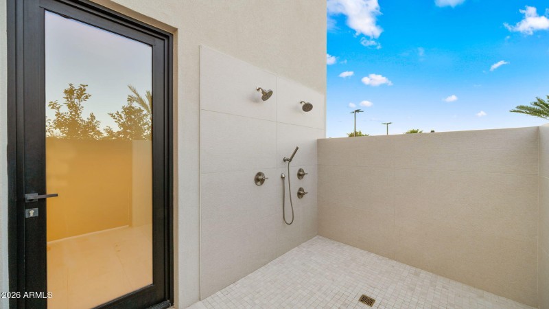 71-web-or-mls-Primary Bathroom9