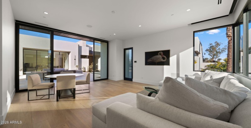 100-web-or-mls-Guest Casita4