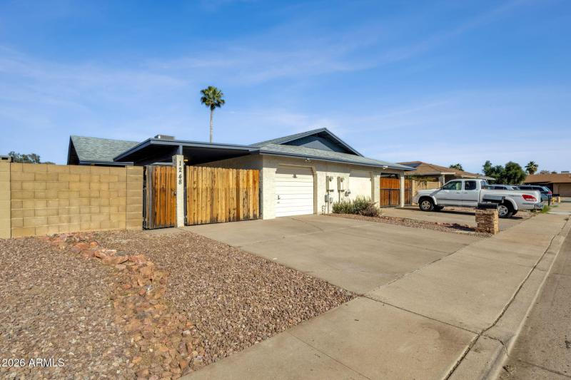 1-web-or-mls-1248-e-grove-cir