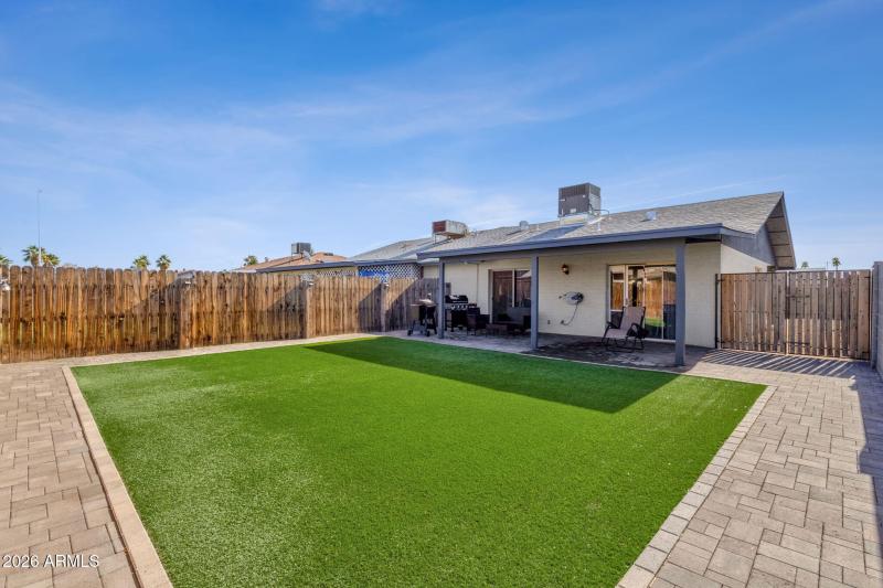 26-web-or-mls-1248-e-grove-cir