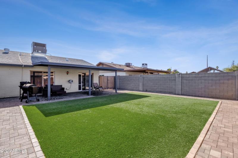 27-web-or-mls-1248-e-grove-cir