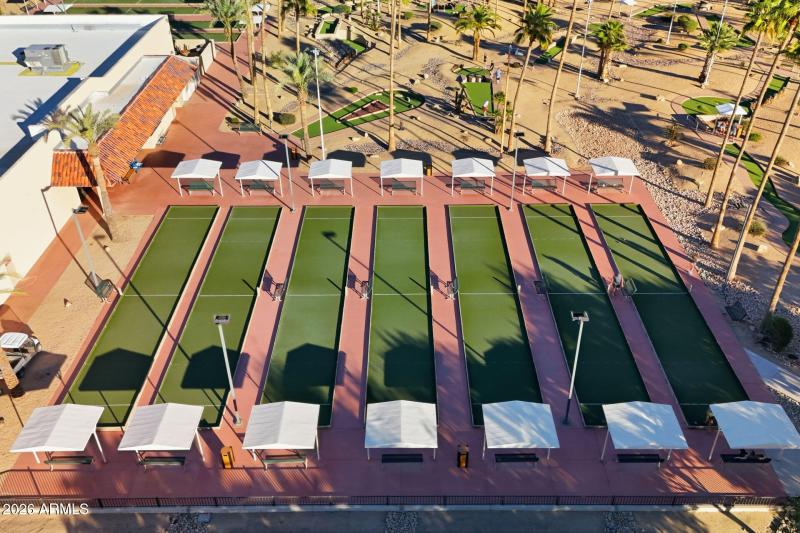 039-community-amenities