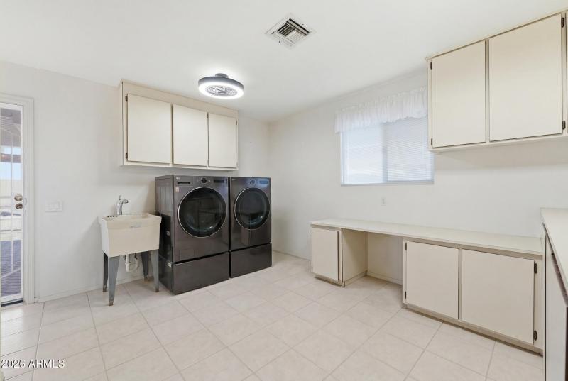 026-laundry-utility-room