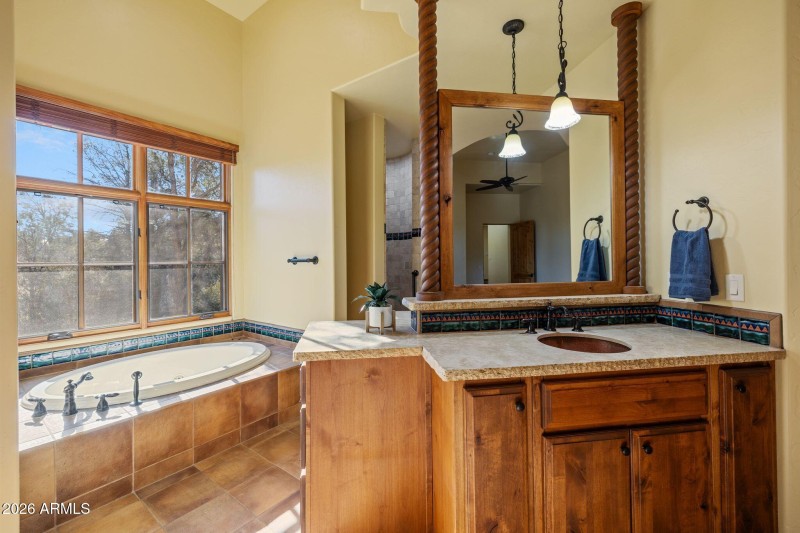 189-Primary Bathroom