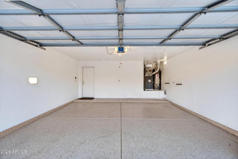 30-web-or-mls-32- E Artesian Way