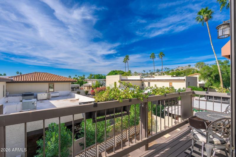 1811 E Hayward Ave UNIT 1 - 13