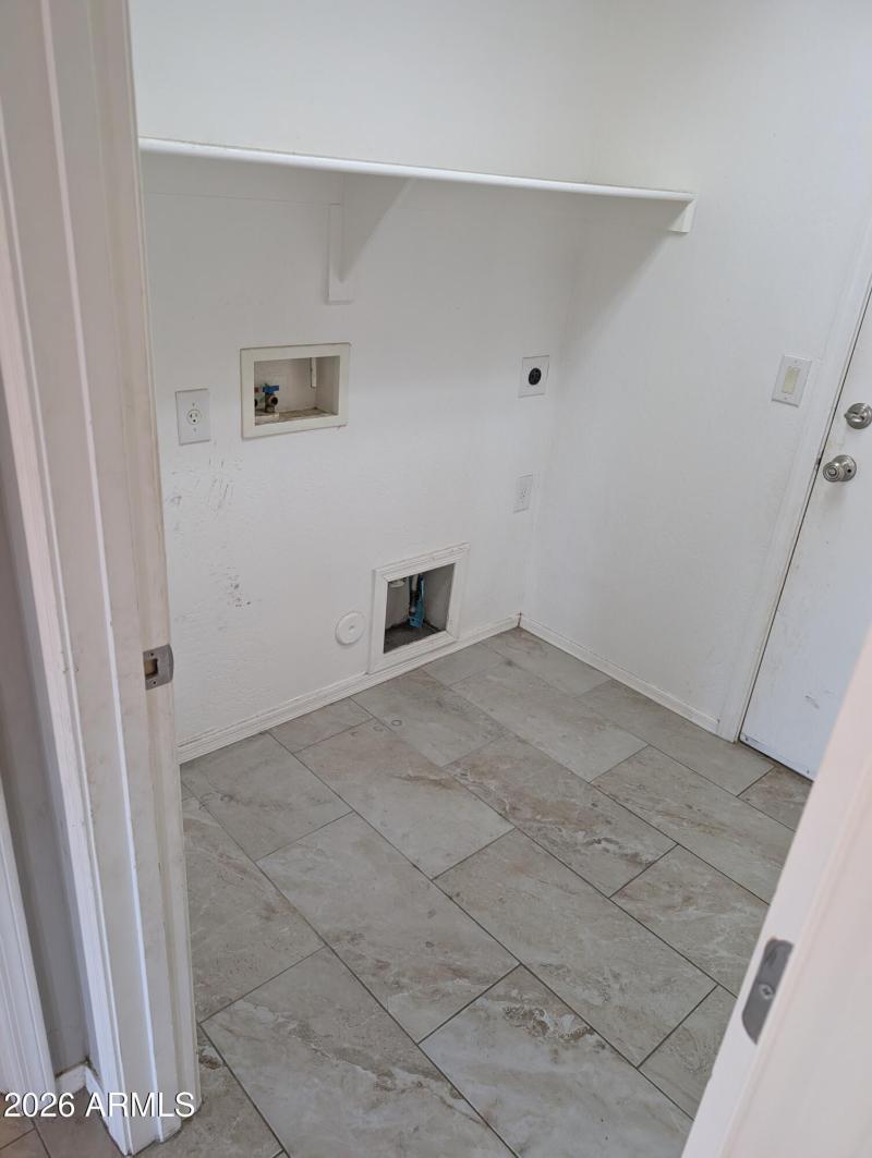 PXL_20260120_173620420.MP