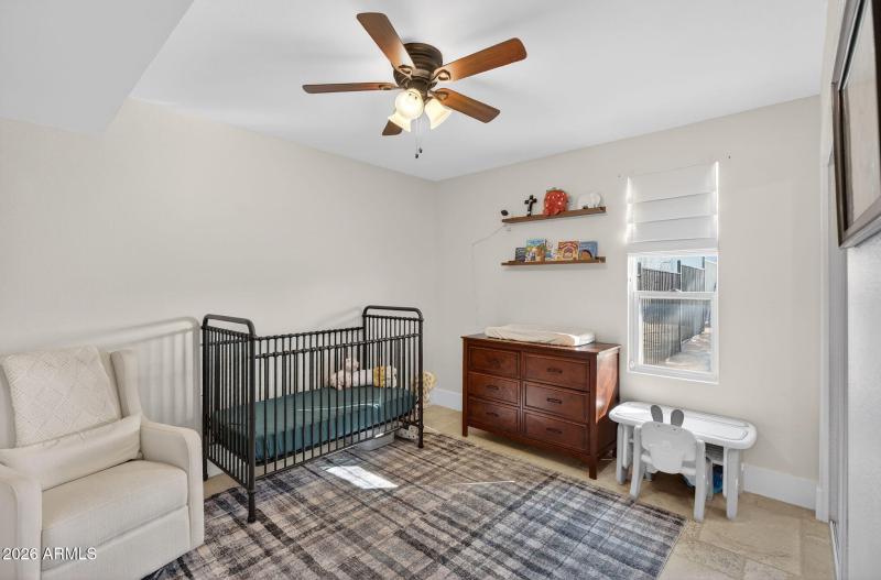 35-web-or-mls-64-E Dixileta Dr