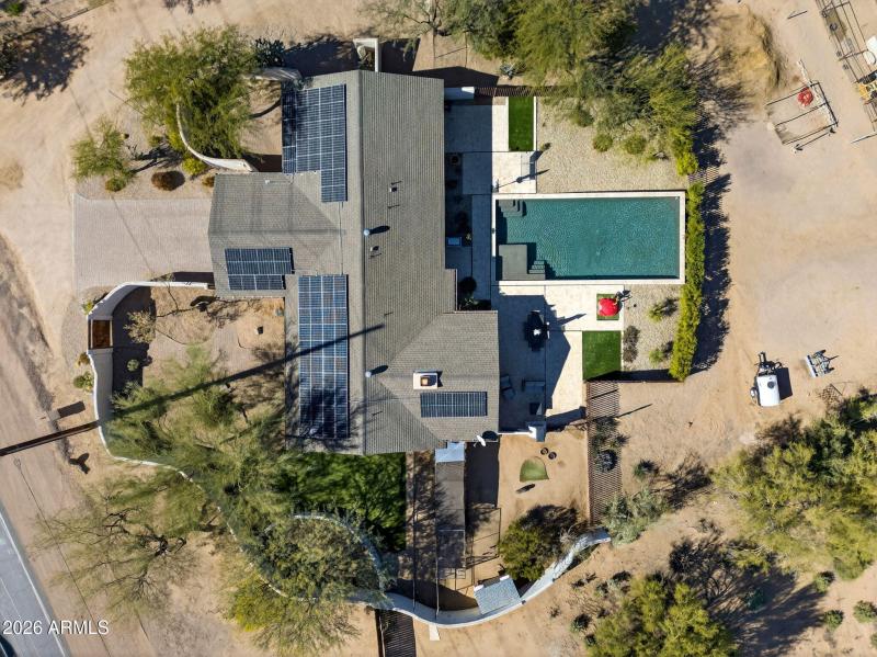 80-web-or-mls-10-E Dixileta Dr