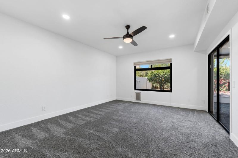 029__10542 E Bellflower Dr