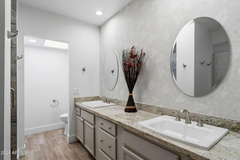 031__10542 E Bellflower Dr