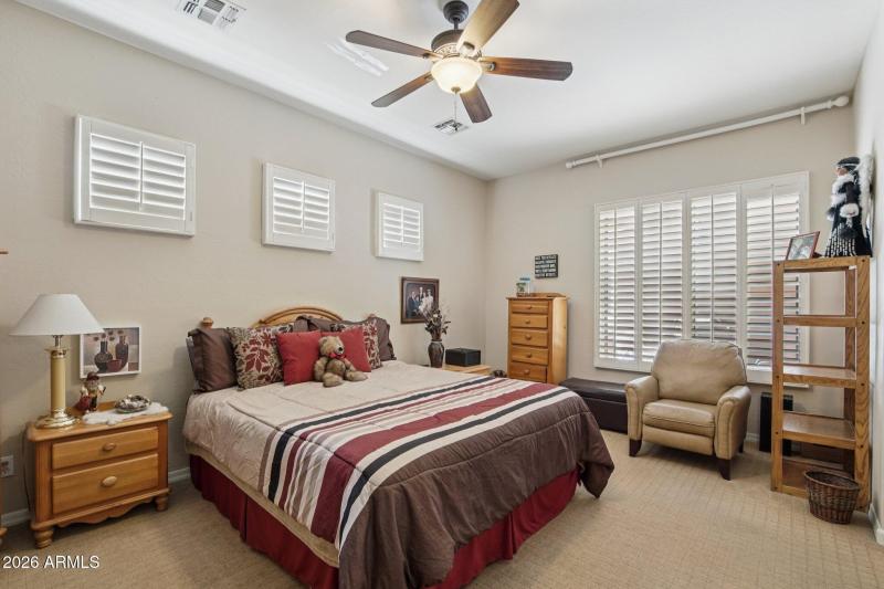 17-web-or-mls-W Sierra Madre Ave-S2001-0