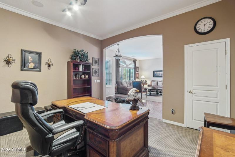 26-web-or-mls-W Sierra Madre Ave-S2001-0