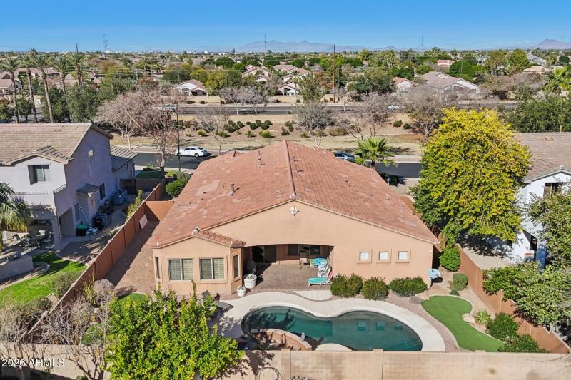 58-web-or-mls-W Sierra Madre Ave-S2001-0