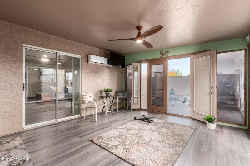 OUTDOOR SCREENED PATIO