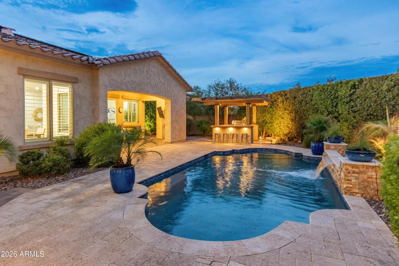 9837 W Lariat Ln-101