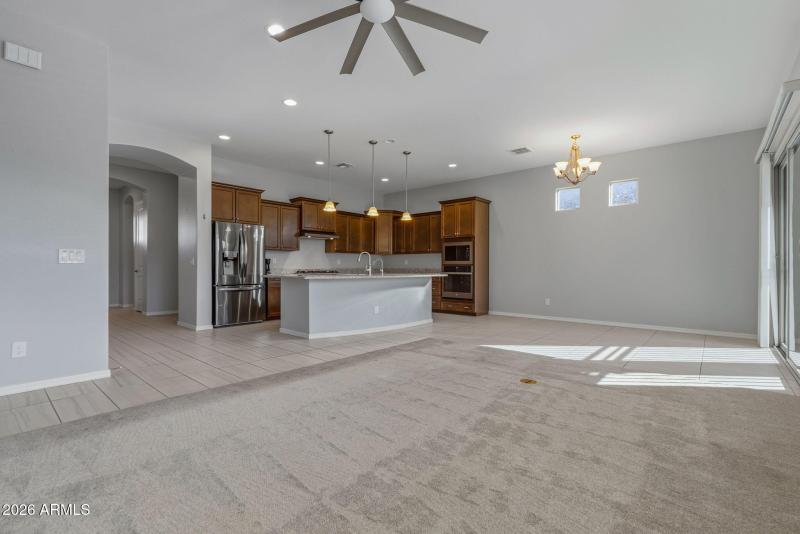 7-web-or-mls-Interior-13