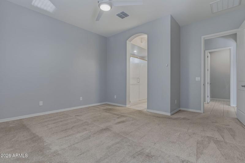 25-web-or-mls-Interior-2