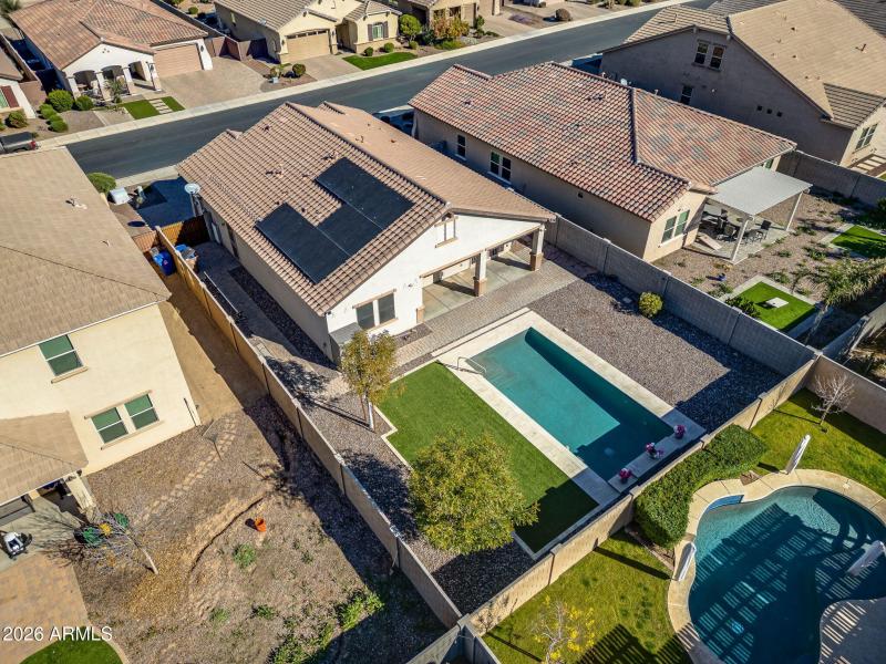 56-web-or-mls-Exterior-44