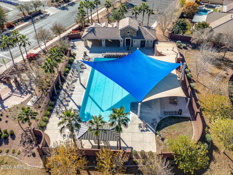 65-web-or-mls-Exterior-66