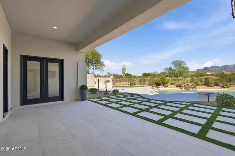 02_19771_N_84th_Way_Scottsdale_AZ_85255-