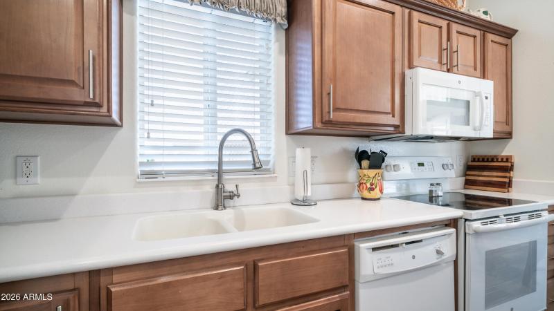 3710 S Goldfield Rd Lot 362-18