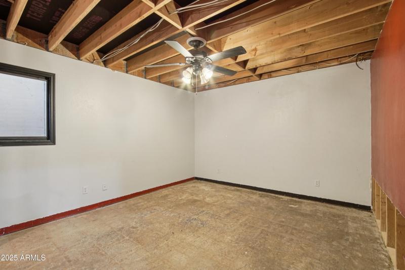 30-print-E Evergreen St-S0509-030