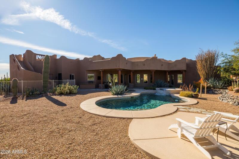 Entertainer's Backyard