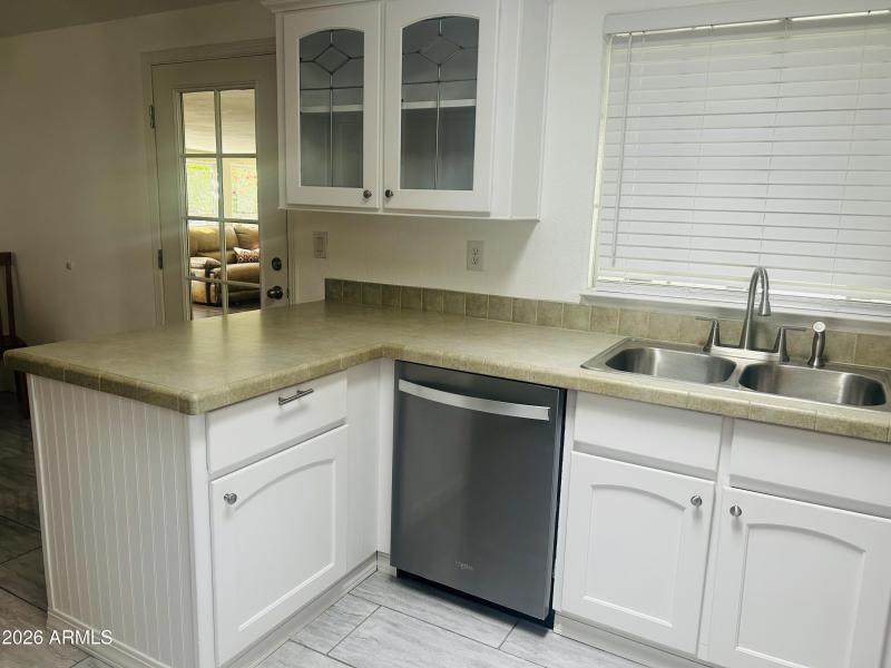 12) 66337-696fce895659b