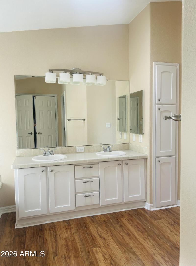 30) 66337-696fd08e183e8